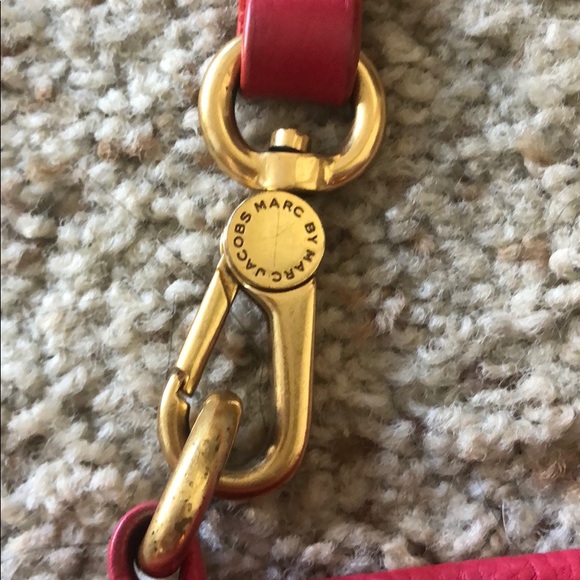 Fuchsia Marc Jacobs Crossbody - Picture 5 of 8